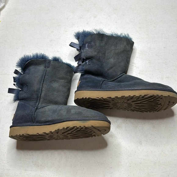 UGG Bailey Bow II Blue Size 6 USED CONDITION - Picture 9 of 14